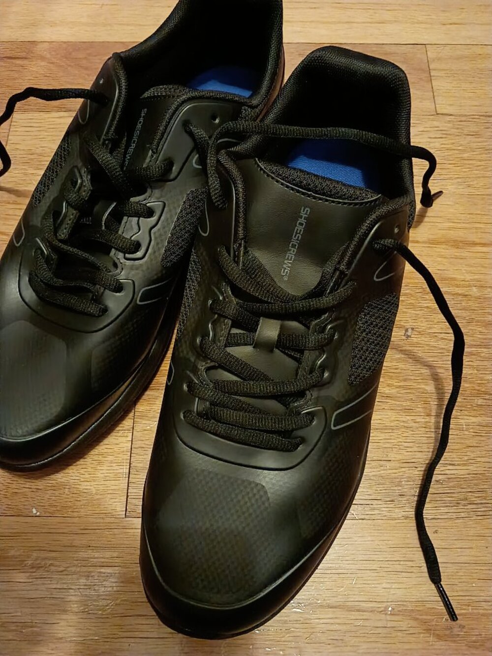Shoes for Crews Men's size 12 wide black work shoes slip resistant
